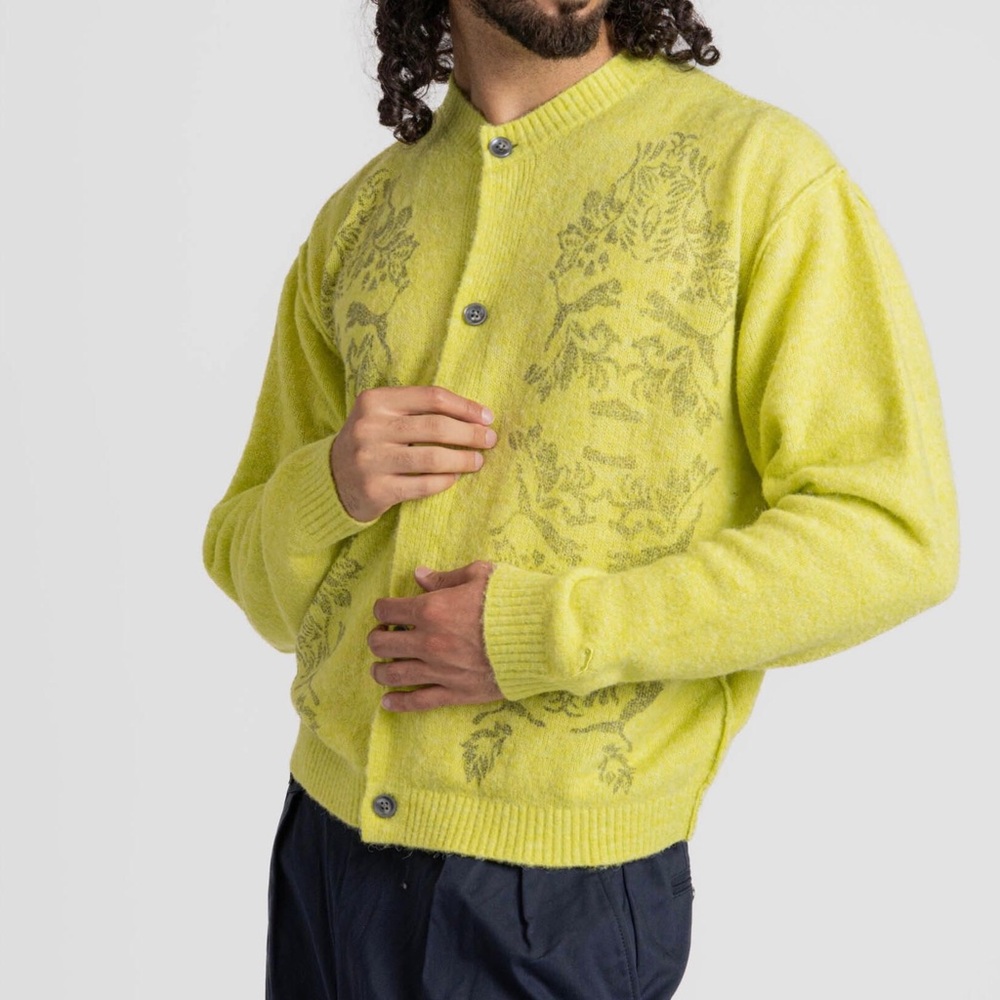 Unisex Limited Edition PUMA X ARIES cardigan in green size XXL Rare